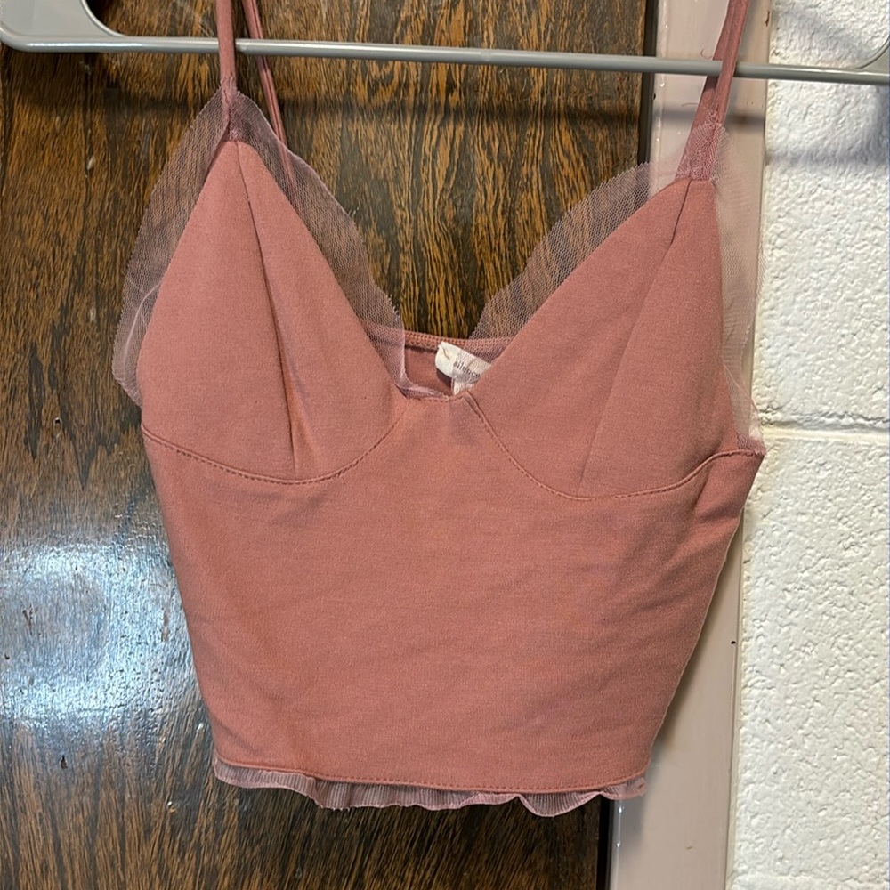 Silence + Noise pink crop top XS